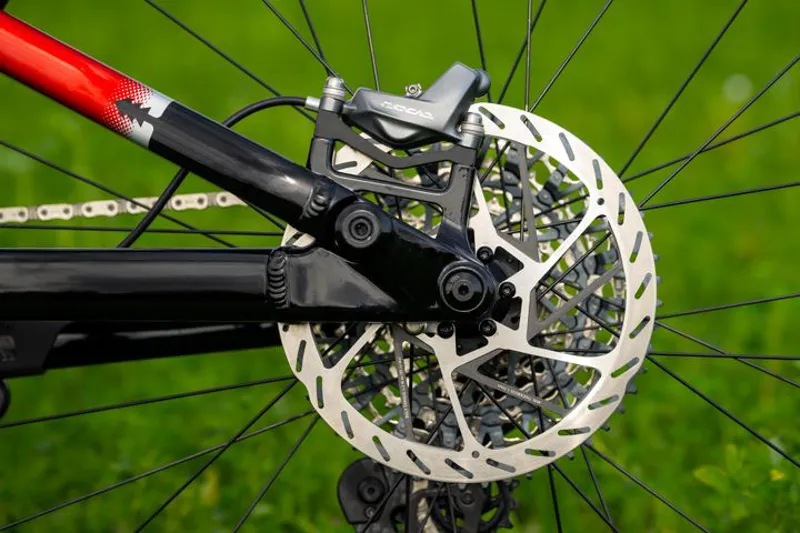 Marin Rift Zone E XR E.Mountain Bike - Red/ Black-11
